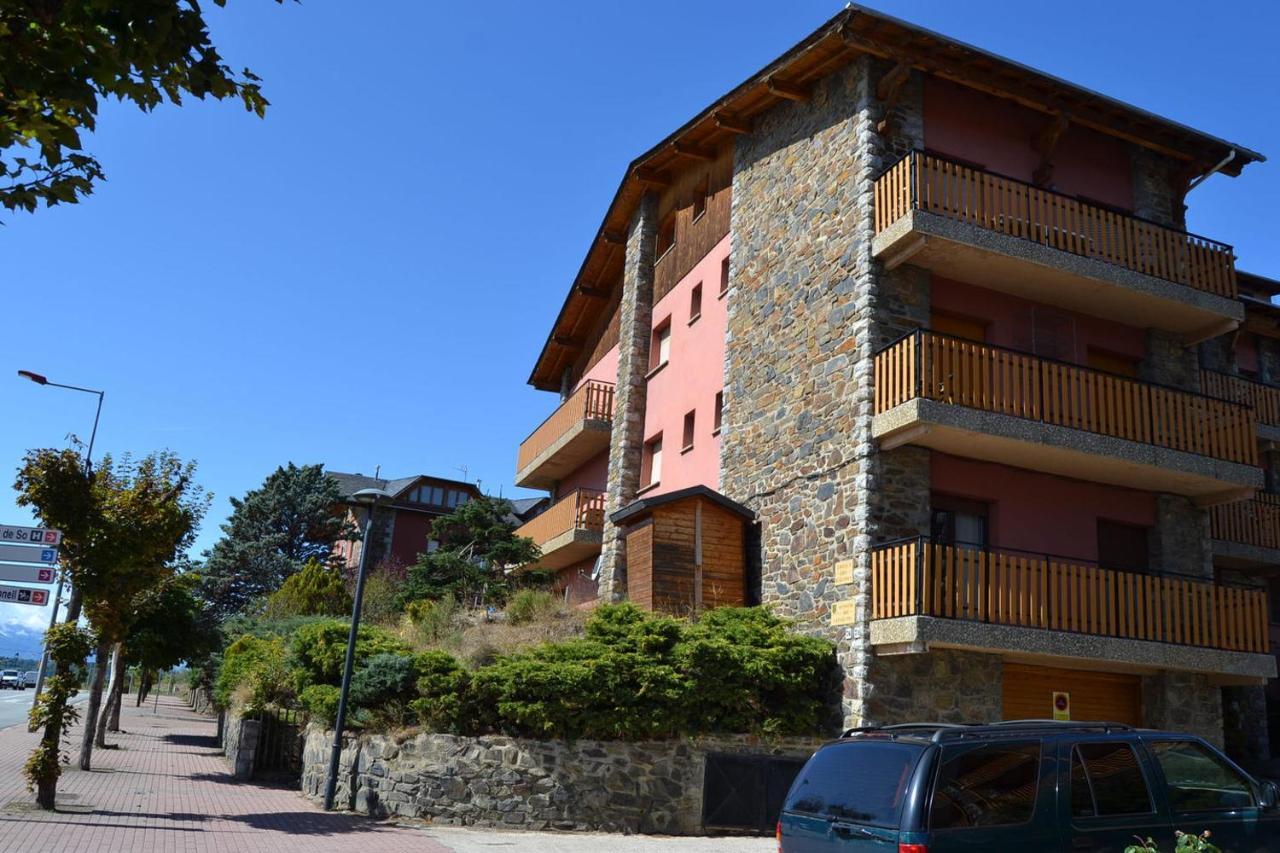 Amplio Apartamento Con Piscina En Llivia Exterior photo