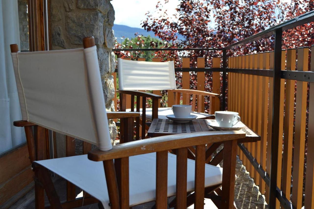 Amplio Apartamento Con Piscina En Llivia Exterior photo